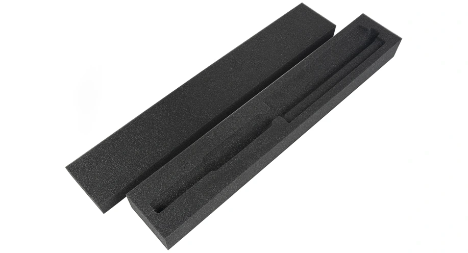 Langverpackung mit Abdeckung aus PU-Schaumstoff